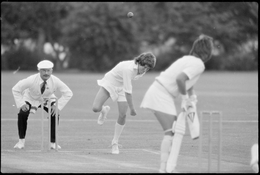 2025N_2017-20_Cricket-Women_043034-019