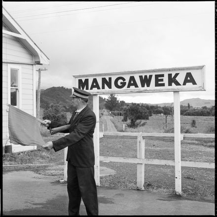[Mangaweka station] - Resource cover image