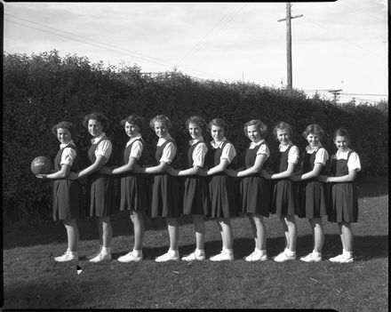 F Netball Team, Palmerston North Technical High School