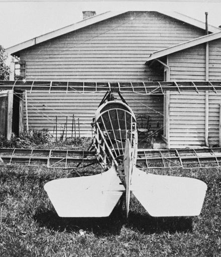 Construction of home built aeroplane