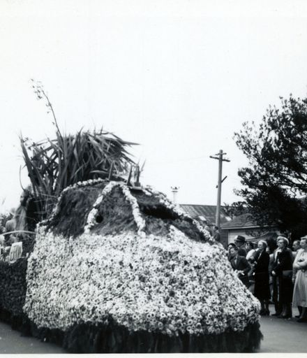 Unidentified Floral Float - 1952 Jubilee Celebrations