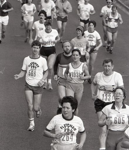 2022N_2017-20_040160 - Family flavour to run - Half-marathon 1986