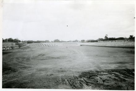 Construction of Grandstands, Memorial Park - Resource cover image