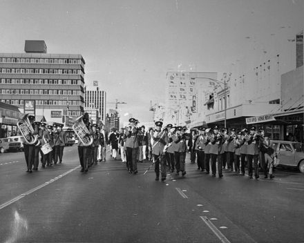 NZ Army Band marching down Rangitikei Street