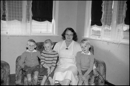 2022N_2022-38_P281_039451_017