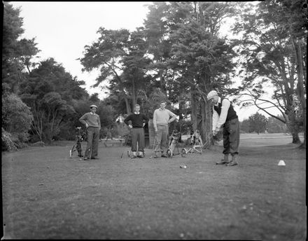 "Accountants' Golf at Hokowhitu"