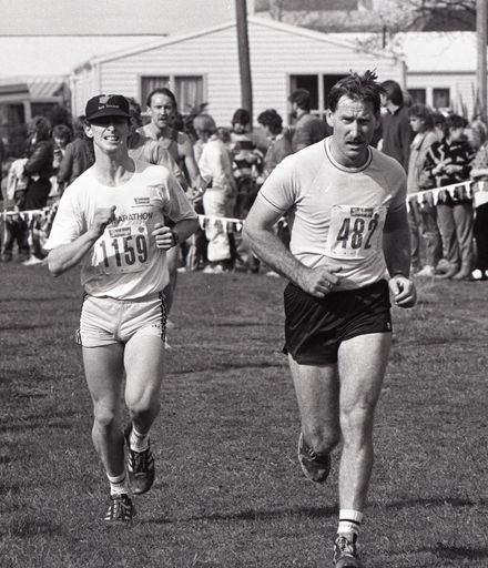 2022N_2017-20_040166 - Family flavour to run - Half-marathon 1986