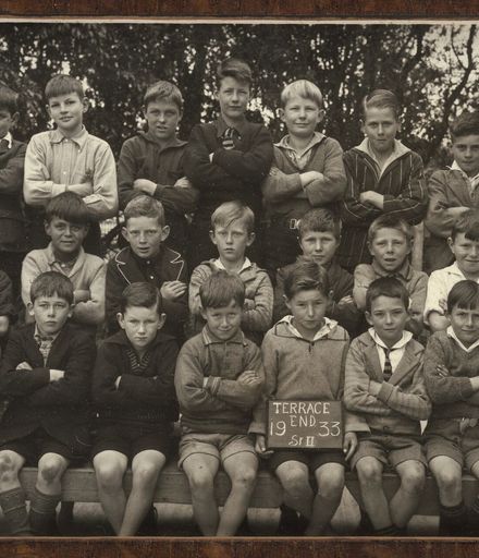 Terrace End School - Standard 2, 1933