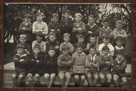 Terrace End School - Standard 2, 1933