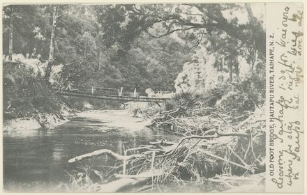 Taihape Footbridge Over the Hautapu River - Resource cover image