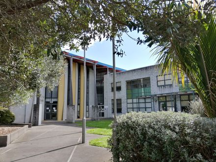 Te Pūtahi ā Toi