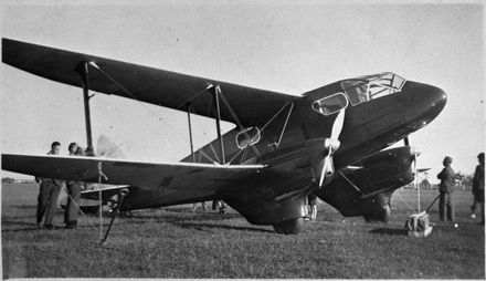 de Havilland Rapide aeroplane at Milson Airport
