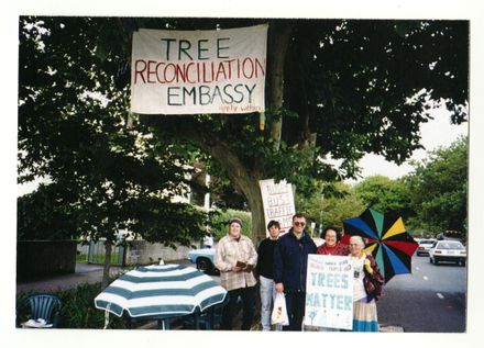 Avenue Action protests