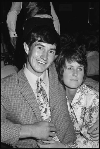 Unknown party attendees - Resource cover image