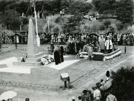 Unveiling of War Memorial, Memorial Park