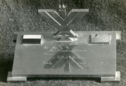 Letter weight from Polish soldier