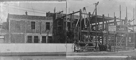 Construction of C M Ross Co. Ltd building, corner of Coleman Place and George Street