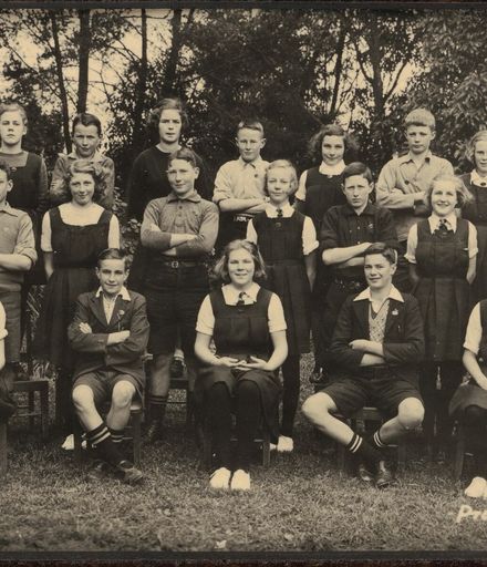 Terrace End School - Prefects, 1940