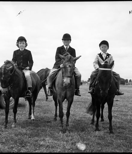 "Foxton Show" Ponies & Riders