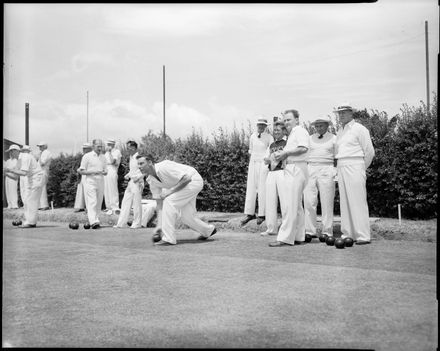 "Leads' and Twos' Bowling Tournament" Manawatu Bowling Centre - Resource cover image