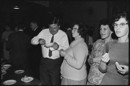 Party at the Boyer Bar - Resource cover image