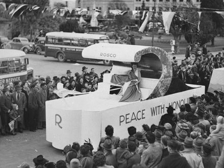 C M Ross Co. Ltd float in the peace celebrations parade