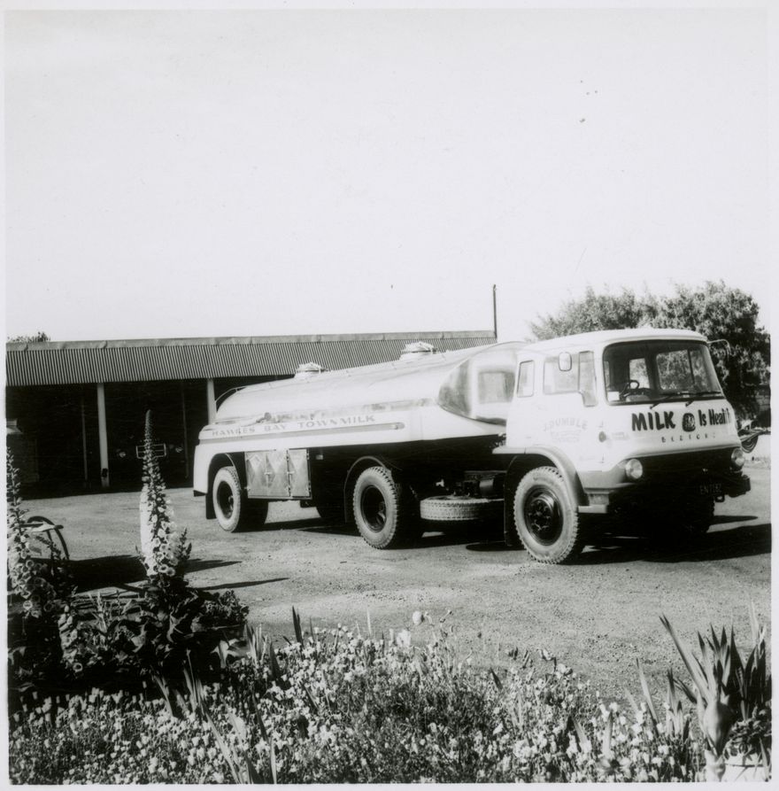 Hawke's Bay 'Townmilk' Tanker