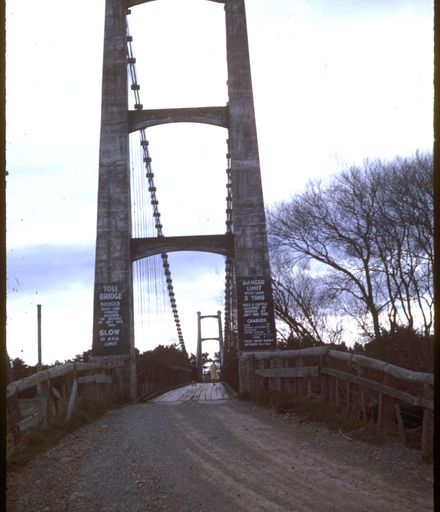 Opiki Toll Bridge