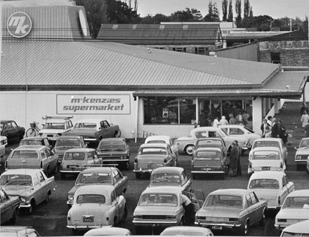 Mckenzies Supermarket on opening day - Resource cover image