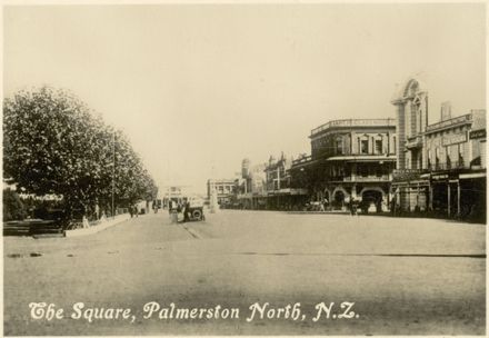 Palmerston North Souvenir Photo Cards - "The Square"