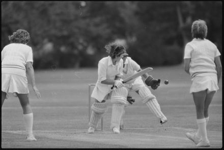 Aussies too polished in all facets - Resource cover image