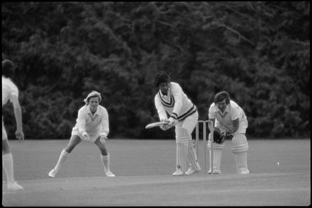 "Kiwi side keeps final bid alive" - Resource cover image