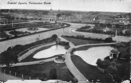 Lakelet in The Square