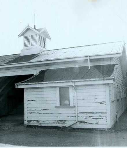 Caccia Birch House, Pre-Revitailisation, 1980 30