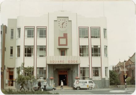 Square Edge, 1984