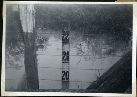 Water Level Gauge, Rangiotu Flood