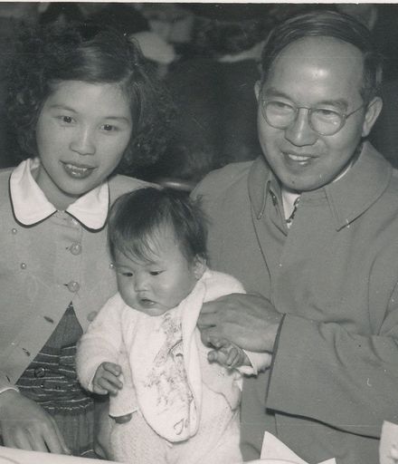 Sun and Kathleen Ngan with daughter Carol