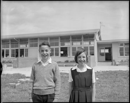 "Primary School Duxes" Margaret Cheehan and Bryson Hosie Roslyn School - Resource cover image