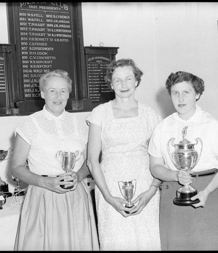"Cup for the Ladies" Golf Club Presentation