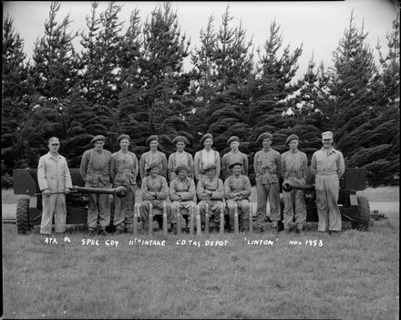 Attack Platoon, Special Company, 11th Intake, Central District Training Depot, Linton