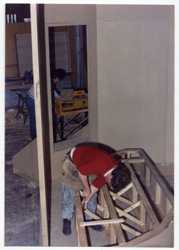 Les Berry During Set Construction – Little Shop of Horrors