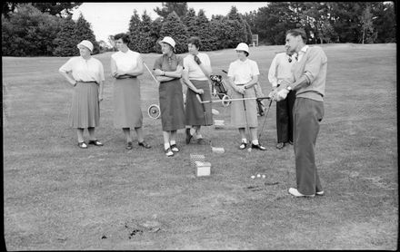 "Showing Exactly How it Is Done" Golf Clinic - Resource cover image