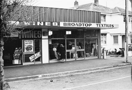 Weinkeller wine shop, and Broadtop Textiles, Terrace End