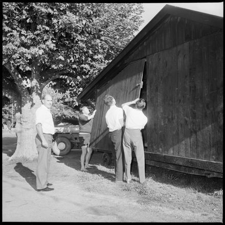 2018N_2017-20_MS00712b - Santa Goes Home