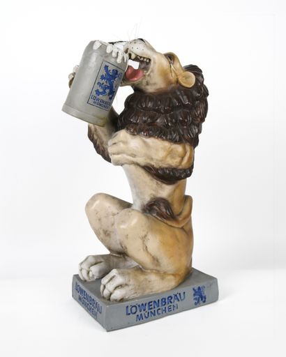 Löwenbräu Lion Statue - Resource cover image
