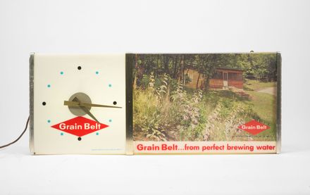 Grain Belt Cabin Lighted Clock Sign