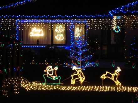 Christmas Lights in Easton Way, Levin - Resource cover image
