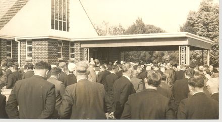 Funeral of Mr McLennan, 1968 - Resource cover image