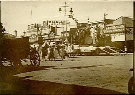 Peace Parade, Oxford St., 1918