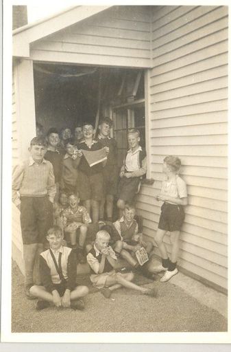 Group of boys at Kimberley